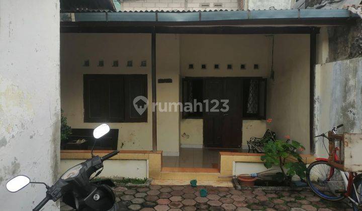 Rumah Tua Hitung Tanah Cocok Untuk Investasi Kosan Kemayoran 2