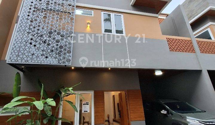 Rumah Modern Milenial House Ada Jacuzzi Di Cilandak 7559 1