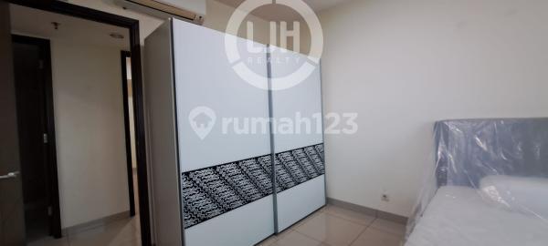 APARTEMEN DI SHERWOOD RESIDENCE TOWER REGENT KELAPA GADING