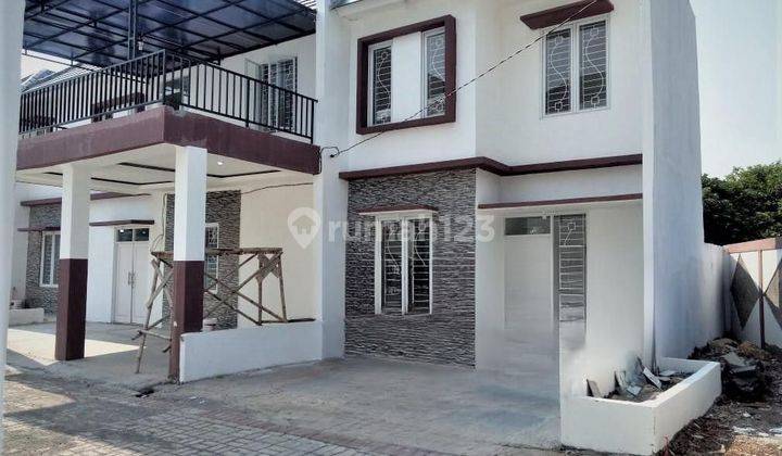 Rumah Dijual 2 Lantai Dengan Harga Termurah Sejagat Raya 1