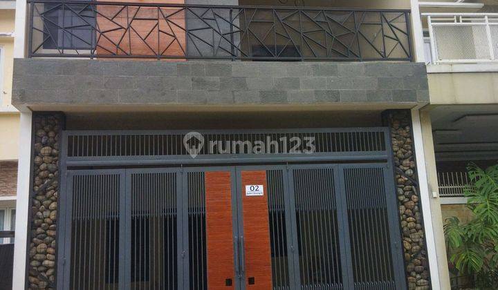 Rumah 2 Lt Seharga 1 Lt Free Balkon Dan Design Harga Terjangkau 1