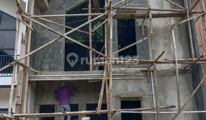 Di Jual Rumah 2 Lantai Cibinong Pemda Bogor  1