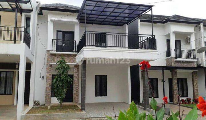 Rumah Dijual 2 Lt Strategi Akses Jalan 2 Mobil 1