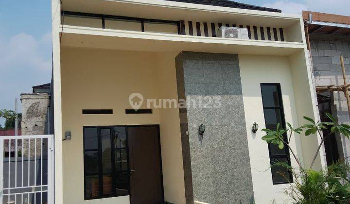 Dijual Rumah 1 Lt Strategi Dekat Pusat Kota Free Design  1