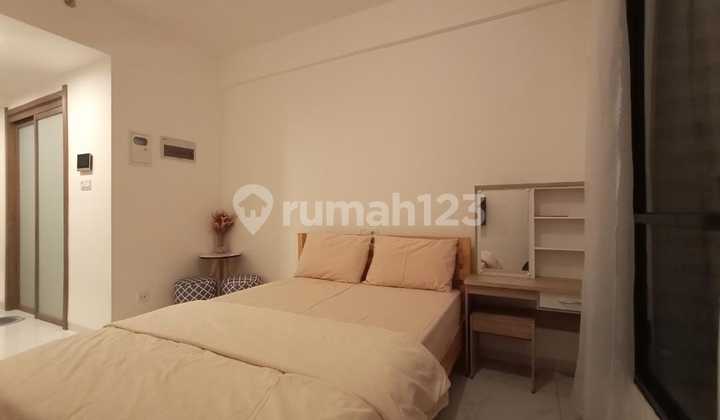 Skyhouse Alam Sutera Studio Furnished Include IPL