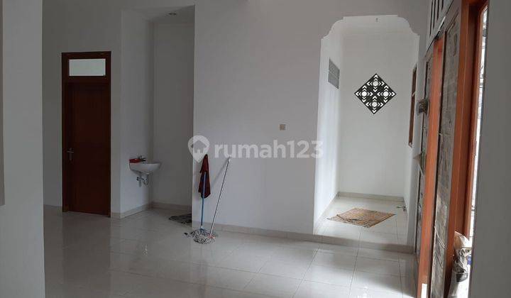 Rumah Hunian Keluarga Dalam Komplek  Dikontrakan Pasar Minggu 2