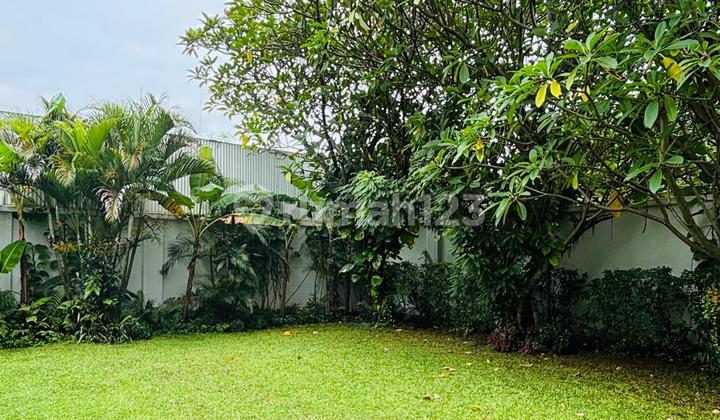 Disewakan Rumah Elite di Fatmawati Jaksel, Besar Asri & Nyaman. 2