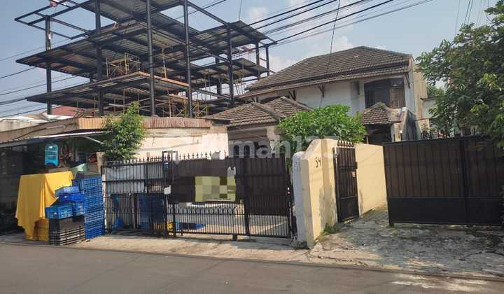 House & Land for Sale in Mampang, Strategic Location, Negotiable