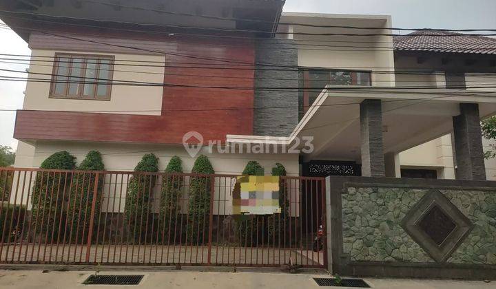 Rumah 2 Lantai Asri & Luas Dikomplek Cocok Kantor Atau Keluarga 1