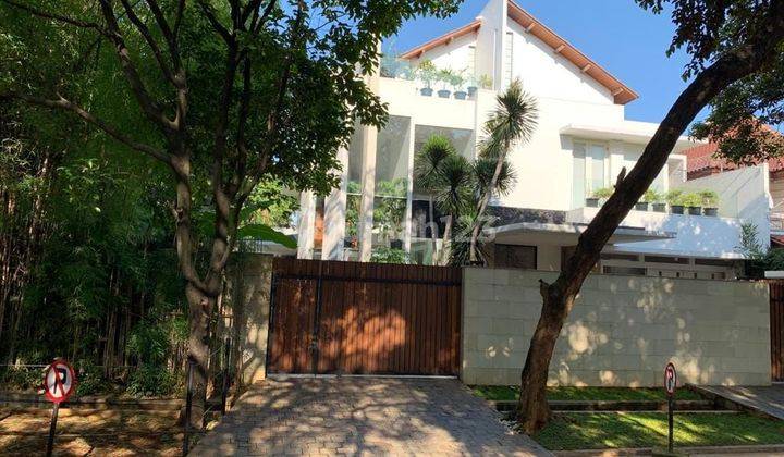 Dijual Cepat Rumah Mewah Modern 3 Lantai Jalan Gunawarman Jaksel 1