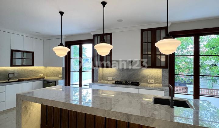 Brand New House!! For Sale Luxury Modern House S.pool, Spacious Backyard & Fully Furnished Kemang Dalam Jakarta Selatan 2