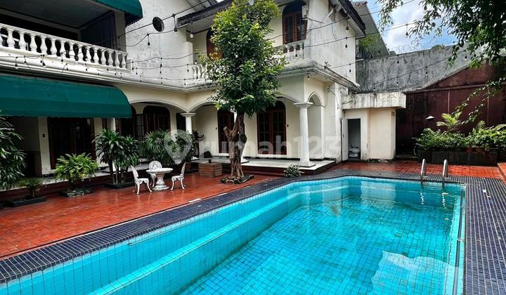 For Quick Sale House in Kemang South Jakarta