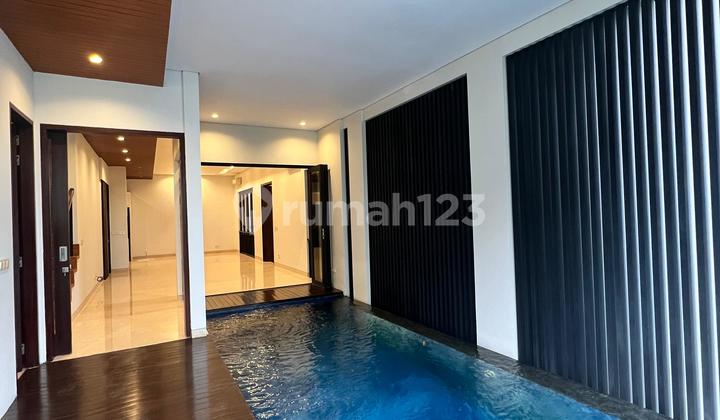 For Sale!! Ready-to-Occupy Townhouse for Sale in Cipete, South Jakarta
