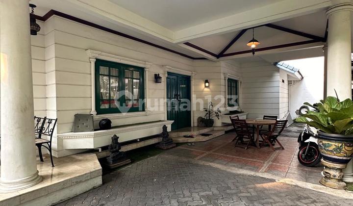 For Sale Beautiful Serene House on Rajasa Selong Street, Kebayoran Baru, South Jakarta.