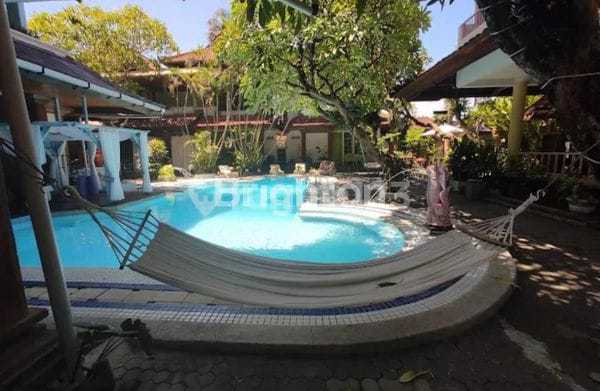 Hotel Deket Bandara Ngurah Rai Hotel di Indomaret Dewi Sartika, Jl. Dewi Sartika, Kuta, Kuta, Badung, Bali, Indonesia, 80361, Kuta SHM