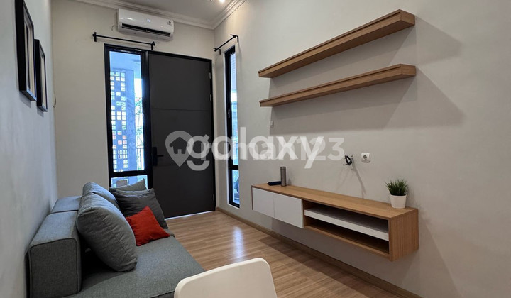 DIJUAL RUMAH CANTIK HANYA 1M AN DI GRIYA ASRI PAKUWON CITY 2