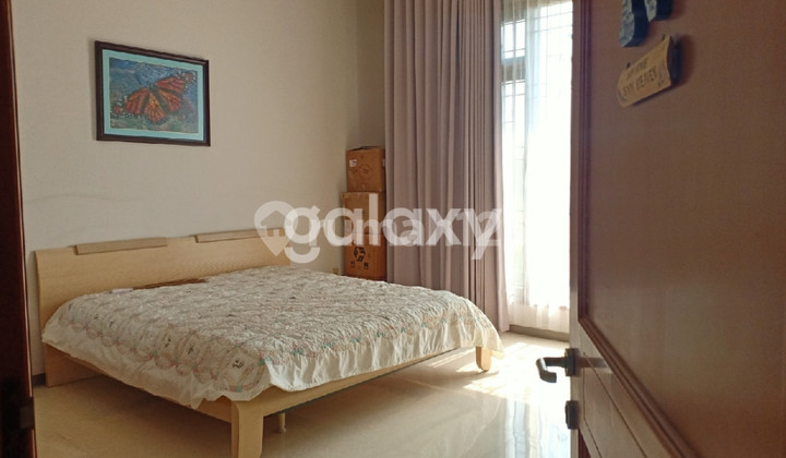FOR SALE HOUSE IN EAST SURABAYA ELITE AREA MAIN ROAD 2