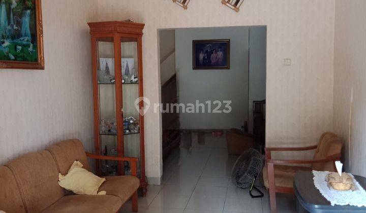 Rumah Kost Dua Lantai (sektor 1) Dijual 4,8 M Nego 2