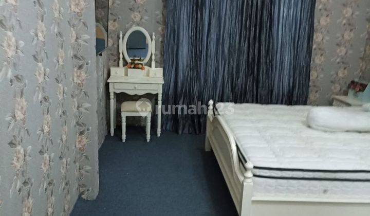 Rumah Bagus 2 Lantai Full Furnished Di Sayap Riau 1