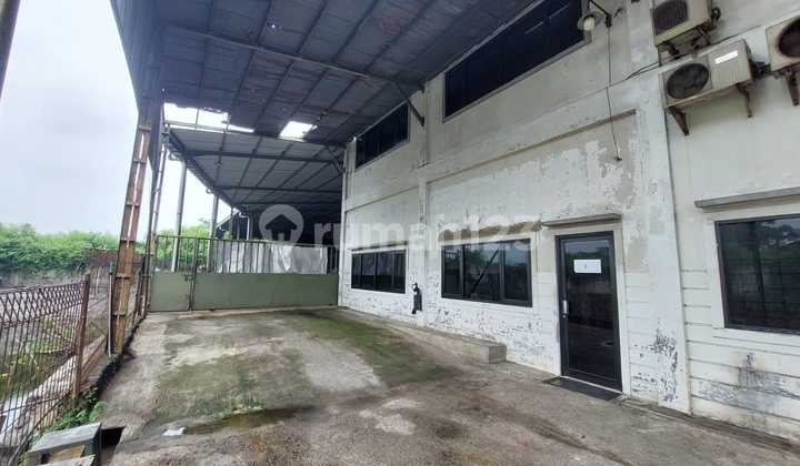 Warehouse in Daan Mogot, West Jakarta 1,635 M Industrial Permit