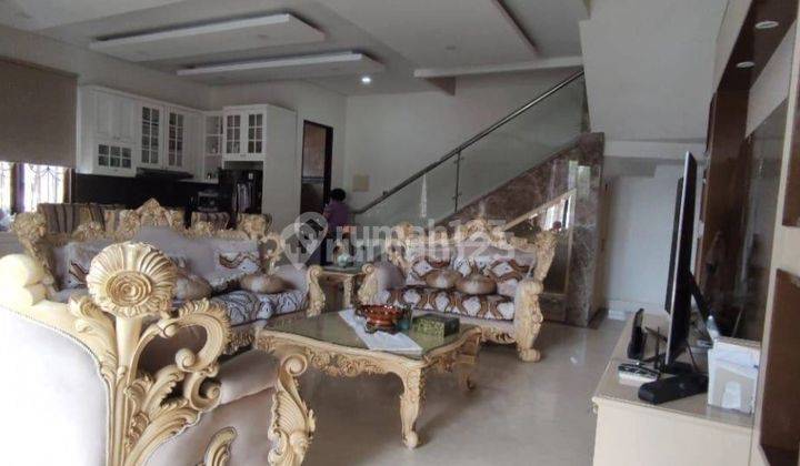 Rumah 2 Lantai Bagus Furnished di Cilandak, Jakarta Selatan 1