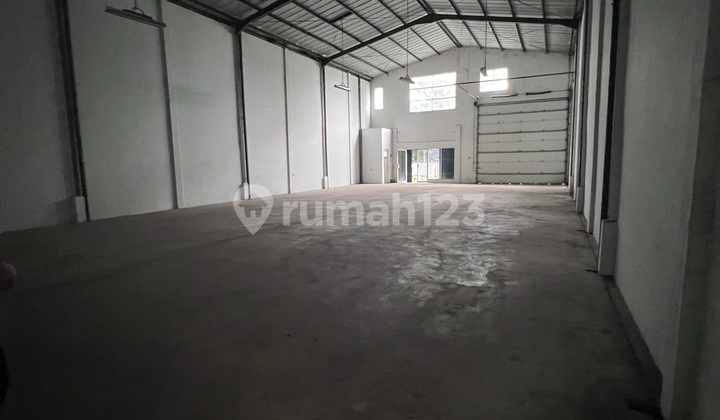 Warehouse 500sqm in Taman Tekno BSD South Tangerang Warehouse 500sqm in Taman Tekno BSD South Tangerang