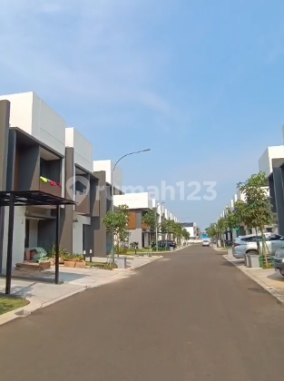 Dijual Rumah Uk 66m di Cluster Regia, Harapan Indah Bekasi 