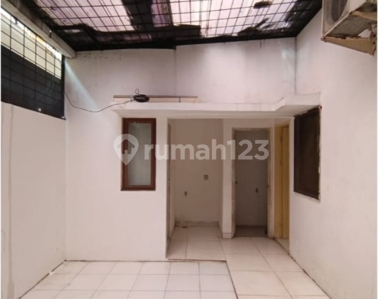 House for Sale in Alamanda Cluster, Jakarta Garden City, East Jakarta 2