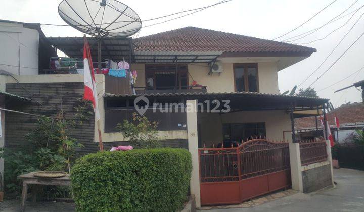 Dijual Rumah 2 Lantai Full Furnished di Beji Depok 1