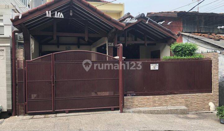 Dijual Rumah 3 Lantai Di Kebon Baru Tebet 1