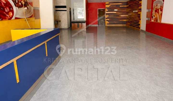 Ruko 2 Lantai dengan Lokasi Strategis Dekat Pusat Perbelanjaan di Mainroad Jalan Sunda Bandung Ruko 2 Lantai dengan Lokasi Strategis Dekat Pusat Perbelanjaan di Mainroad Jalan Sunda Bandung