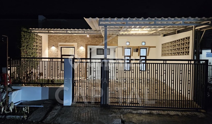 Rumah Asri Siap Huni Terawat dengan Free Furnish di Taman Kopo Katapang