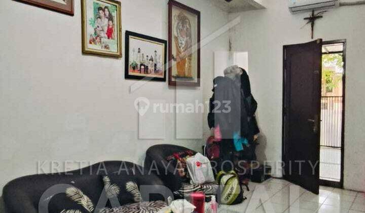 Rumah Tinggal 2 Lantai di Komplek Bumi Adipura Bandung 2