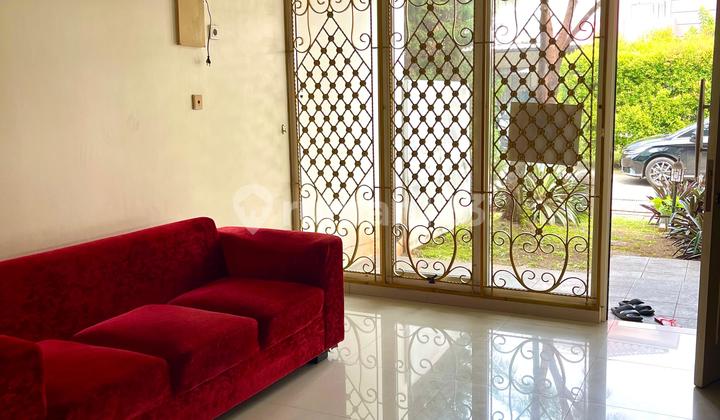 For Sale Luxury House In Bsd Ready To Live In, Easy Access, Super Strategic 1