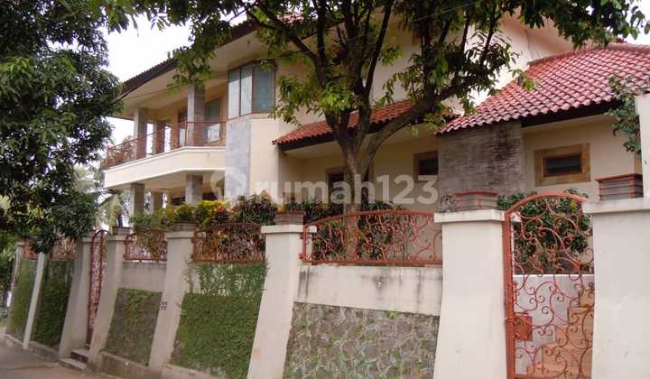 Dijual Rumah Mewah di Depok