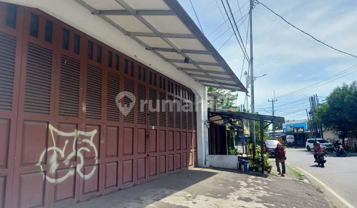 Dijual Cepat Ruko 2 Lantai Pinggir Jalan Raya Plus Rumah Tinggal 3 Kamar Dijual Cepat Ruko 2 Lantai Pinggir Jalan Raya Plus Rumah Tinggal 3 Kamar