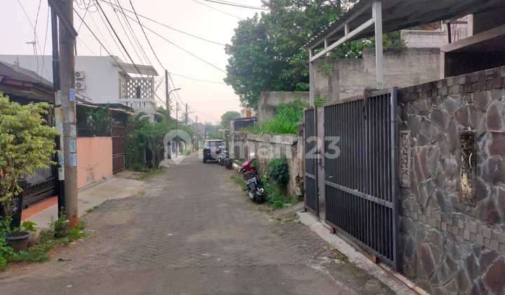 Dream Home in Bina Nusa Indah – Strategic & Affordable! 2