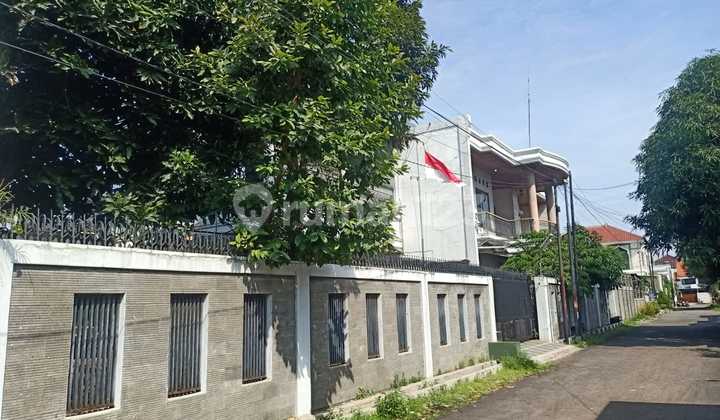 For Quick Sale Large House In Cirebon City