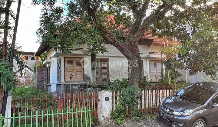 Rumah Hitung Tanah Jalan Cipunegara Dekat Dengan Pusat Kota Surabaya 1