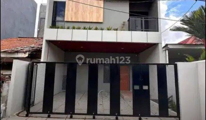 Rumah Baru AKses 2 Mobil Dekat Mall Bassura Cipinang 1