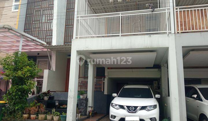 Dijual Rumah Siap Huni Akses 2 Mobil Dalam Cluster Ciputat 1