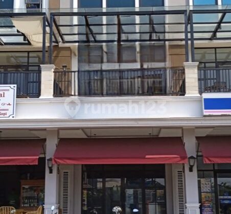 Jual Ruko 3 Lantai Siap Pakai & Strategis Hadap Jalan di Scarlet Summarecon Bekasi Jual Ruko 3 Lantai Siap Pakai & Strategis Hadap Jalan di Scarlet Summarecon Bekasi