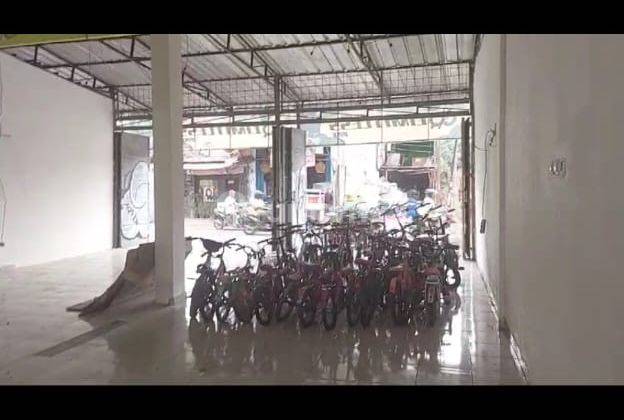 Disewakan Ruko di Jalan Raya Karang Satria Bekasi 2