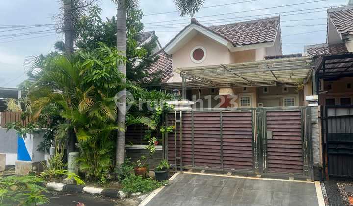 For Sale Non-Cluster House in Metland Cakung, East Jakarta