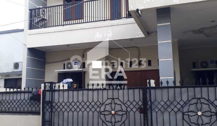 Dijual Rumah 2 Lantai di Harapan Indah Bekasi 2