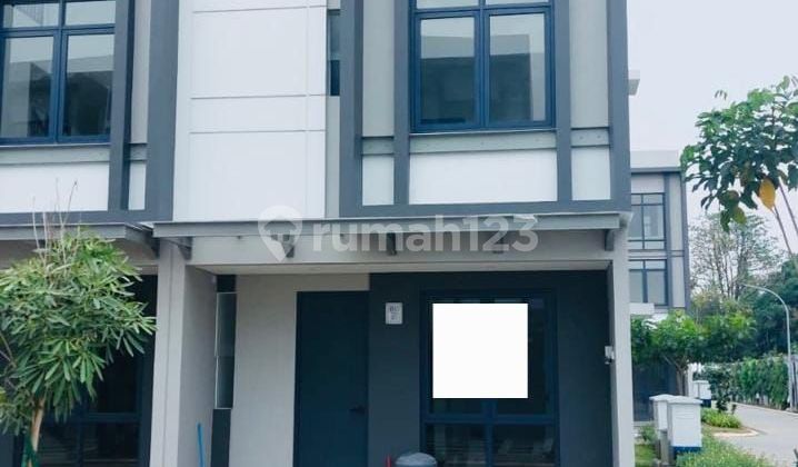 For Rent Soho Latinos Business District Shop House in BSD Semi Furnished 50.0 m²