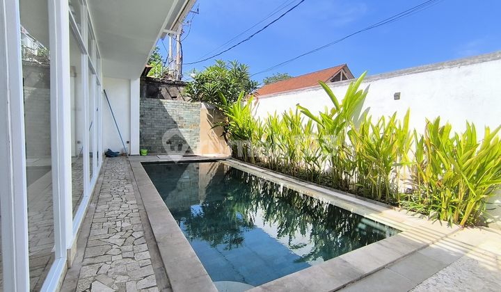 Modern 2-Story Villa for Annual Rent in Benoa Bali