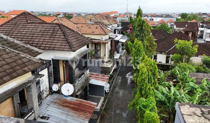Rumah 2 Lantai di Padanmbian Kaja Denpasar Barat 2