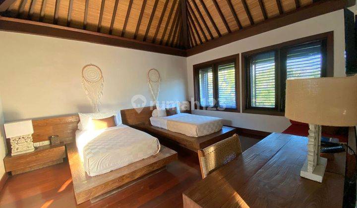 Villa Di Drupadi Seminyak Badung Dengan Lingkungan Villa 2