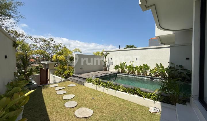 Villa Modern Tropis Di Ungasan Bali Dekat Gwk